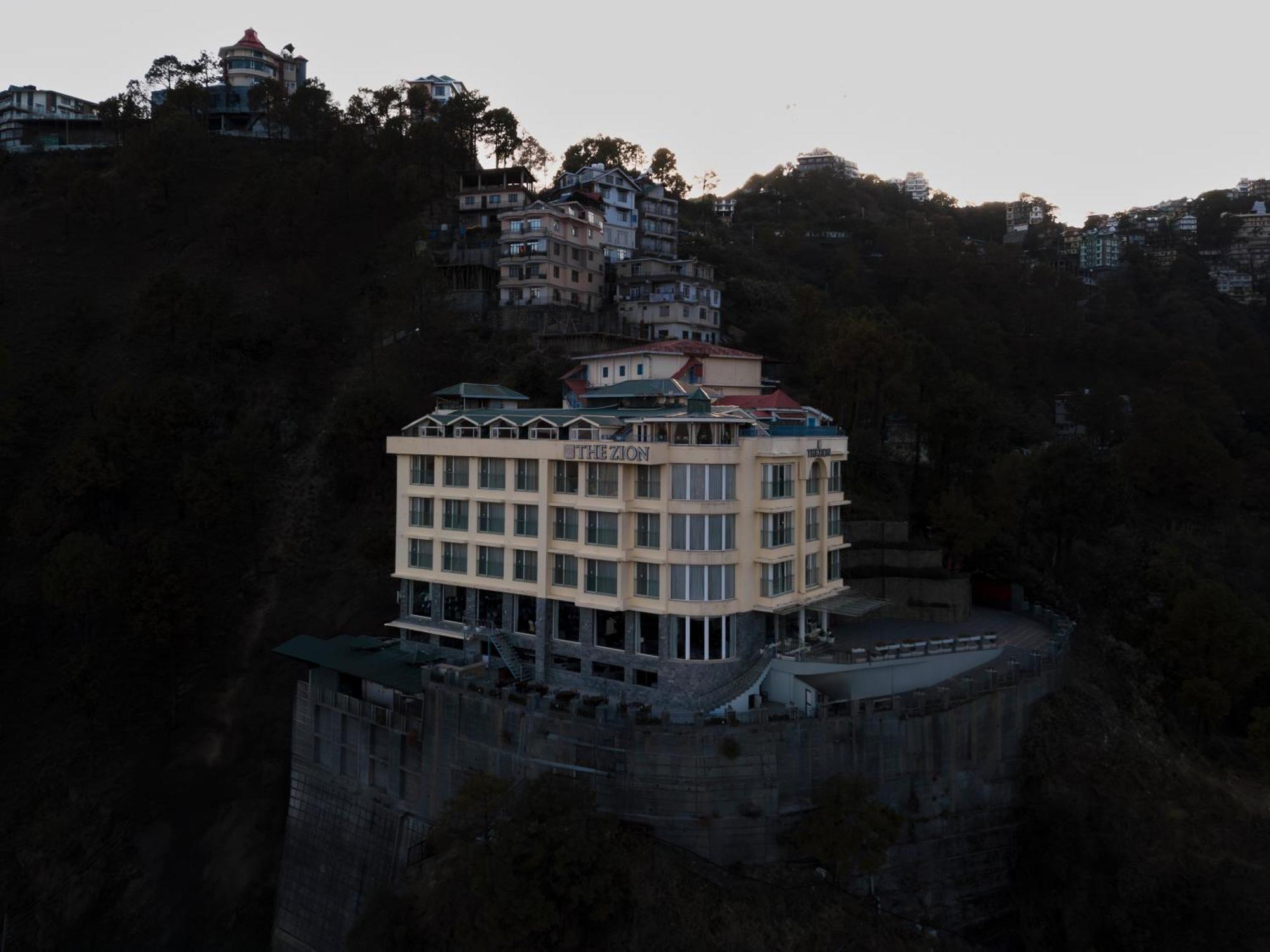 The Zion Shimla Hotel Buitenkant foto