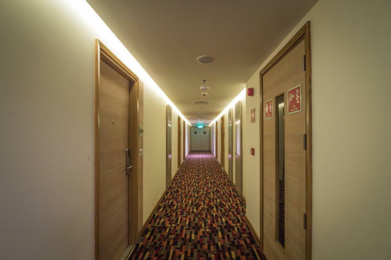 The Zion Shimla Hotel Buitenkant foto